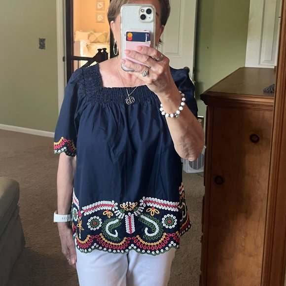 CROWN & IVY Navy Embroidered Top NWOT - Picture 6 of 6
